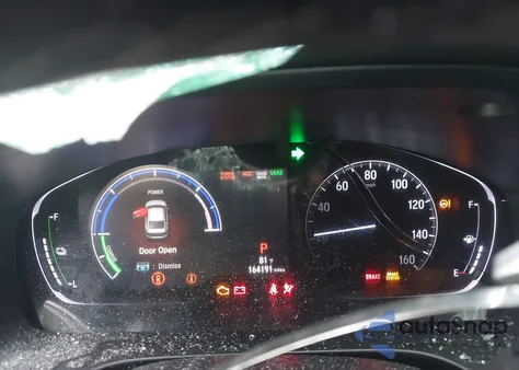 2019 Honda Insight Touring from USA, damaged, VIN 19XZE4F99KE006542